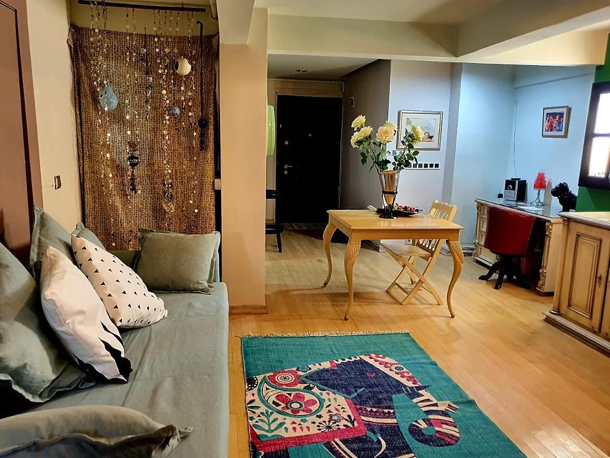 Le Chic Apart Rumeli Caddesi Simsek Apt.No:5 Kat 1 Istanbul
