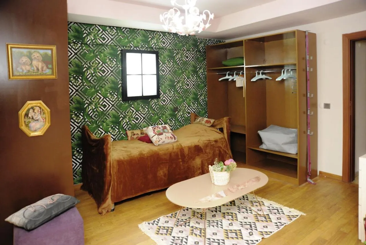 Le Chic Apart Rumeli Caddesi Simsek Apt.No:5 Kat 1 Istanbul Turkey
